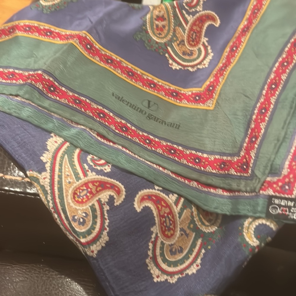 Valentino GARAVANI Scarf💚